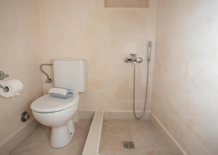 Pansion Katerina شقة *